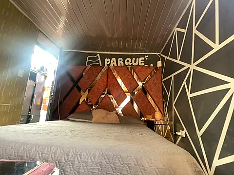 Candy sexyy online show from September 2025 06:22:01 PM