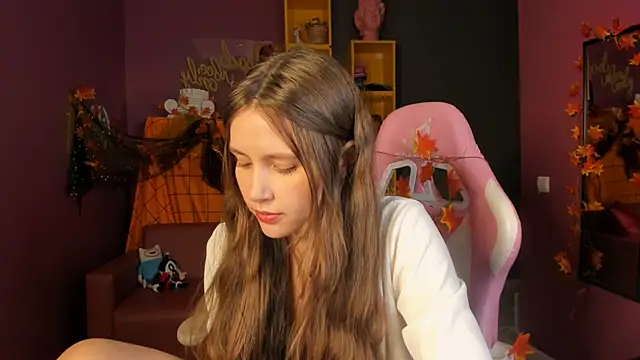 MaryannSoftt online show from October 2025 03:56:02 PM