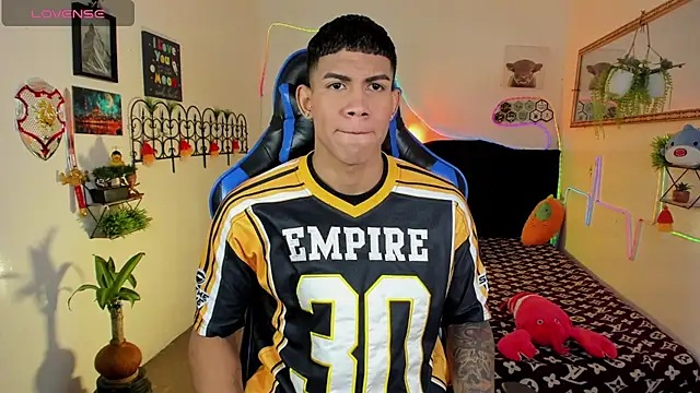 Damian latinxxx online show from February 2026 02:59:02 AM