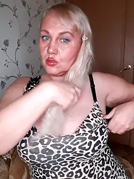 IsabellaBoni online show from November 2025 06:49:02 AM