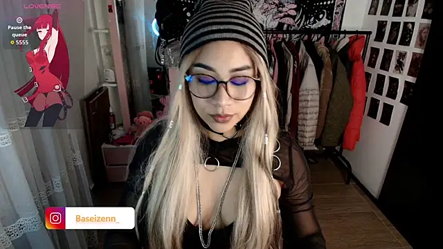 exodiakinky2 online show from March 2026 04:18:02 AM