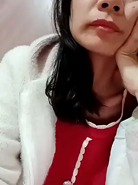 Snapshot of Cute20love20 chatting on February 2025 12:13:02 PM Cute20love20 online show from February 2025 12:13:02 PM