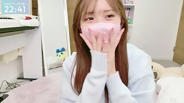 -SHINON- online show from December 2025 01:42:01 PM