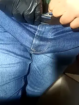 Snapshot of franko1987 chatting on January 2025 09:57:01 AM franko1987 online show from January 2025 09:57:01 AM