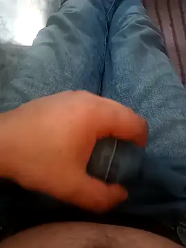 Snapshot of franko1987 chatting on February 2025 11:21:02 AM franko1987 online show from February 2025 11:21:02 AM