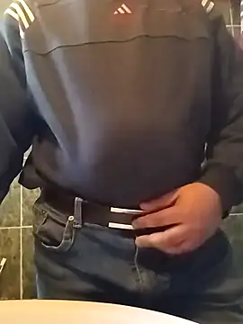 Snapshot of franko1987 chatting on February 2025 10:12:02 AM franko1987 online show from February 2025 10:12:02 AM