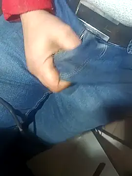 Snapshot of franko1987 chatting on February 2025 09:45:02 AM franko1987 online show from February 2025 09:45:02 AM