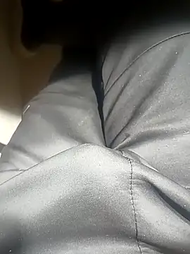 Snapshot of franko1987 chatting on March 2025 03:06:01 PM franko1987 online show from March 2025 03:06:01 PM