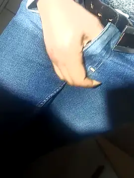 Snapshot of franko1987 chatting on March 2025 04:47:01 AM franko1987 online show from March 2025 04:47:01 AM