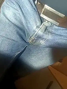 Snapshot of franko1987 chatting on March 2025 04:07:02 AM franko1987 online show from March 2025 04:07:02 AM