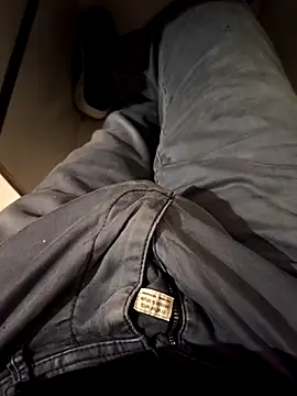 Snapshot of franko1987 chatting on November 2025 04:23:02 AM franko1987 online show from November 2025 04:23:02 AM