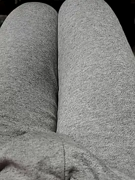 Snapshot of franko1987 chatting on February 2026 04:49:02 AM franko1987 online show from February 2026 04:49:02 AM