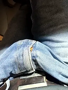 Snapshot of franko1987 chatting on February 2026 06:09:01 AM franko1987 online show from February 2026 06:09:01 AM