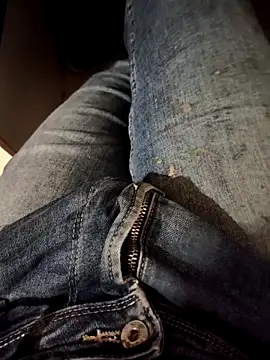 Snapshot of franko1987 chatting on February 2026 05:27:02 AM franko1987 online show from February 2026 05:27:02 AM