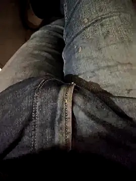 Snapshot of franko1987 chatting on February 2026 04:45:01 AM franko1987 online show from February 2026 04:45:01 AM