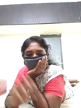 Snapshot of Tamil--Rani chatting on December 2024 10:29:02 AM Tamil--Rani online show from December 2024 10:29:02 AM