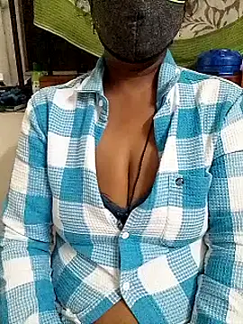 Snapshot of Tamil--Rani chatting on January 2025 02:03:02 PM Tamil--Rani online show from January 2025 02:03:02 PM