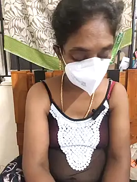 Snapshot of Tamil--Rani chatting on February 2025 12:58:01 PM Tamil--Rani online show from February 2025 12:58:01 PM