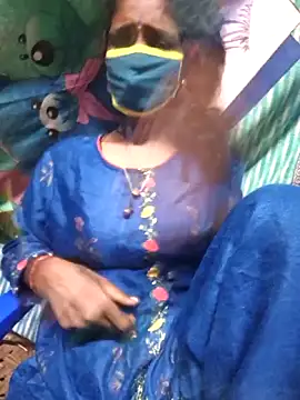 Snapshot of Tamil--Rani chatting on September 2025 03:34:01 PM Tamil--Rani online show from September 2025 03:34:01 PM