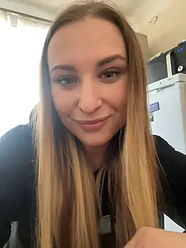 Snapshot of OlgaBuzzz chatting on February 2025 06:56:01 AM OlgaBuzzz online show from February 2025 06:56:01 AM