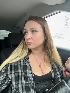 Snapshot of OlgaBuzzz chatting on February 2026 06:28:02 AM OlgaBuzzz online show from February 2026 06:28:02 AM