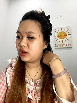 Snapshot of Odette68 chatting on November 2025 08:46:02 AM Odette68 online show from November 2025 08:46:02 AM