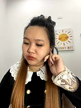 Snapshot of Odette68 chatting on November 2025 01:11:01 AM Odette68 online show from November 2025 01:11:01 AM