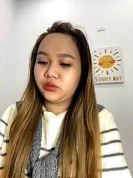 Snapshot of Odette68 chatting on November 2025 12:10:02 AM Odette68 online show from November 2025 12:10:02 AM