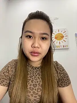 Snapshot of Odette68 chatting on November 2025 12:24:01 AM Odette68 online show from November 2025 12:24:01 AM