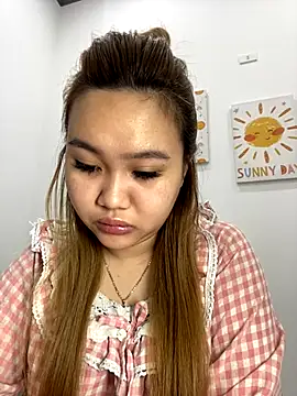 Snapshot of Odette68 chatting on December 2025 12:26:02 AM Odette68 online show from December 2025 12:26:02 AM