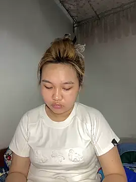 Odette68 online show from May 2026 01:57:16 AM