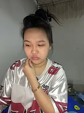 Odette68 online show from July 2026 12:36:02 AM