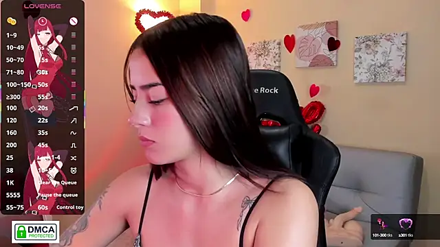 Snapshot of Veronica_isaza__ chatting on February 2025 06:56:02 PM Veronica isaza online show from February 2025 06:56:02 PM