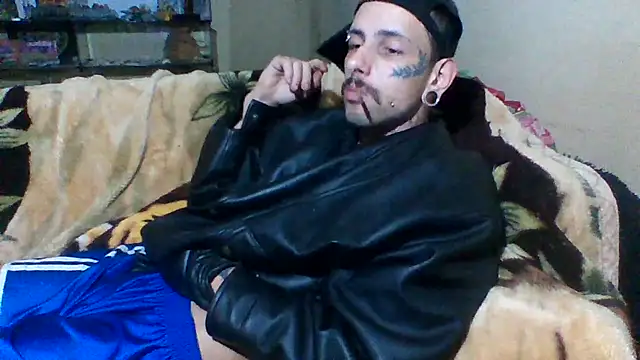 Snapshot of sellvageria chatting on October 2025 08:30:02 PM sellvageria online show from October 2025 08:30:02 PM