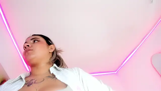 Snapshot of _Ameliie chatting on February 2025 10:26:02 PM Ameliie online show from February 2025 10:26:02 PM