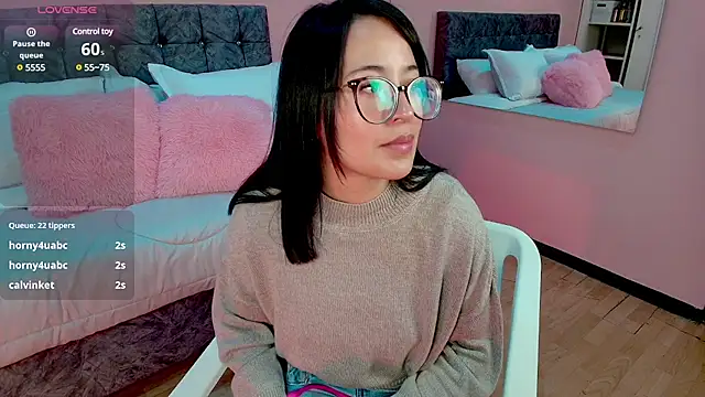 Snapshot of lovely__martina chatting on March 2025 07:59:02 PM lovely martina online show from March 2025 07:59:02 PM