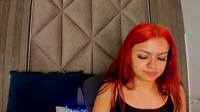 Snapshot of AbbyWathson chatting on February 2025 01:45:02 AM AbbyWathson online show from February 2025 01:45:02 AM