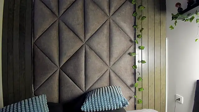 AbbyWathson online show from March 2026 11:49:01 AM