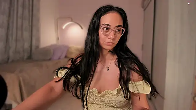 Aleja24Evans online show from March 2026 01:33:02 AM