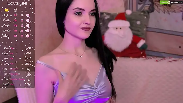 Snapshot of AdelinaRoss chatting on December 2024 04:23:01 AM AdelinaRoss online show from December 2024 04:23:01 AM