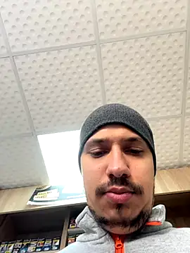 Snapshot of baramadalin chatting on December 2025 06:22:02 AM baramadalin online show from December 2025 06:22:02 AM