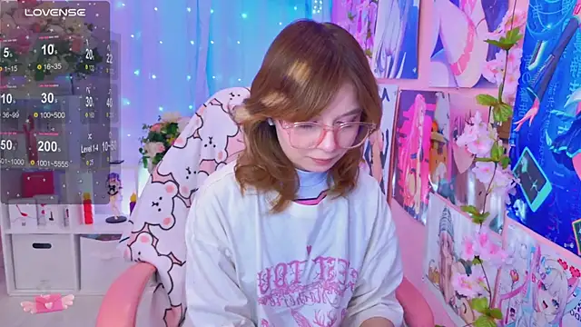 Snapshot of Coconut_Mia chatting on April 2026 02:40:01 PM Coconut Mia online show from April 2026 02:40:01 PM
