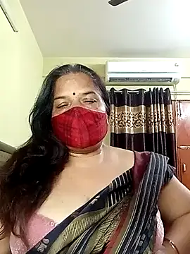 Snapshot of IndianAngle chatting on February 2025 06:58:01 PM IndianAngle online show from February 2025 06:58:01 PM