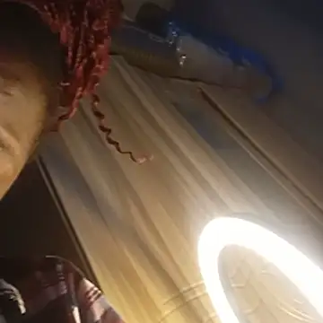 Snapshot of amarrabrown2024 chatting on November 2025 11:38:01 PM amarrabrown2024 online show from November 2025 11:38:01 PM