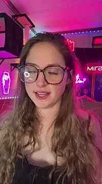 Snapshot of mirannacult chatting on December 2024 08:49:01 PM mirannacult online show from December 2024 08:49:01 PM