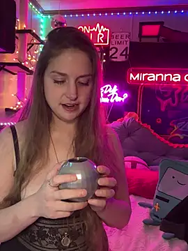 Snapshot of mirannacult chatting on December 2024 01:43:02 PM mirannacult online show from December 2024 01:43:02 PM