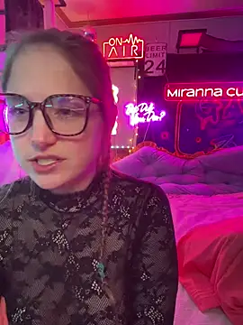 Snapshot of mirannacult chatting on January 2025 08:27:02 AM mirannacult online show from January 2025 08:27:02 AM
