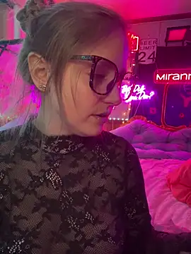 Snapshot of mirannacult chatting on January 2025 11:32:02 AM mirannacult online show from January 2025 11:32:02 AM