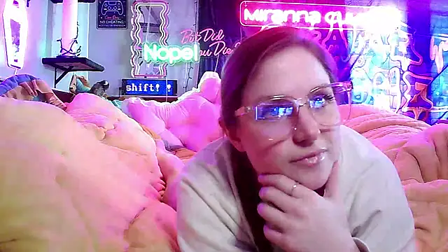 Snapshot of mirannacult chatting on February 2025 04:47:02 PM mirannacult online show from February 2025 04:47:02 PM