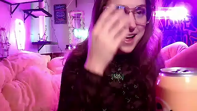 Snapshot of mirannacult chatting on March 2025 12:16:01 PM mirannacult online show from March 2025 12:16:01 PM
